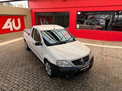 2015 Nissan NP200 1.6 A/C Safety Pack