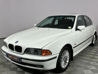 2000 BMW 5 Series 523i Auto