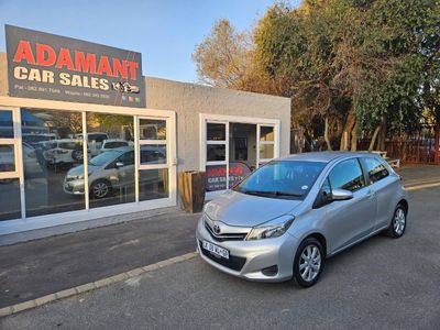 2013 Toyota Yaris 1.3 XS 3-dr