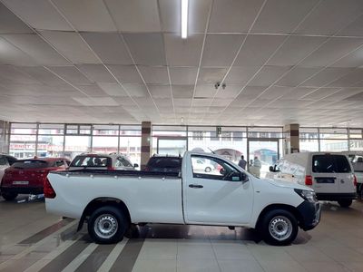 2025 Toyota Hilux 2.4 GD S Aircon Single-Cab (Diesel,Manual)