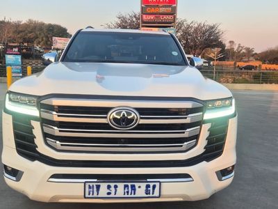 2023 Toyota Land Cruiser 300 V6 3.3 D ZX
