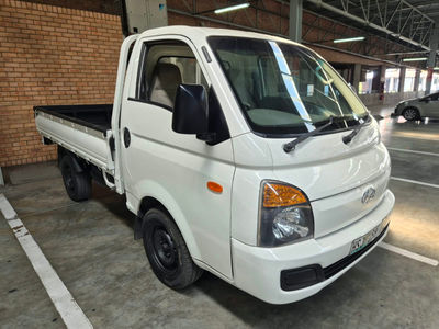 2016 Hyundai H100 Bakkie 2.6D Dropside