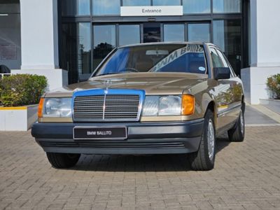 1986 Mercedes-Benz E-Class 230 E