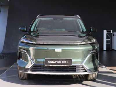 2026 Geely E5 EM-i Apex (Phev)