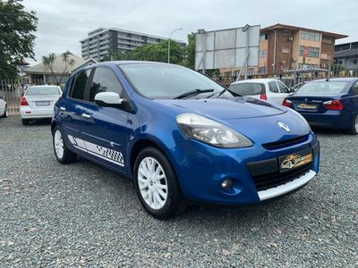 2011 Renault Clio III 1.6 Sport 5-dr