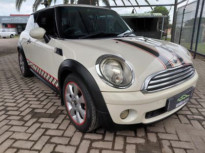 2007 MINI Hatch Cooper
