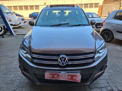 2014 Volkswagen Tiguan 2.0 TDI Bluemotion Trend - Fun