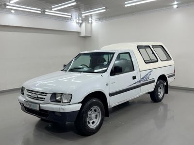 2001 Isuzu KB 250