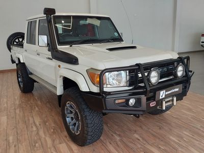 2019 Toyota Land Cruiser 79 4.5 D Double-Cab