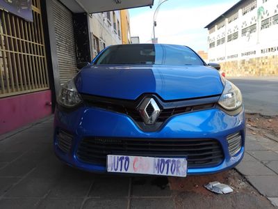 2015 Renault Clio IV 900T GT-Line 5-dr (66kW)