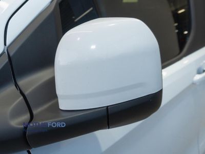 2026 Ford Tourneo Custom 2.0 TDCi LWB Trend Auto