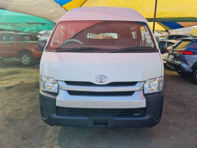 2021 Toyota Quantum 16 seater