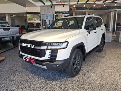 2026 Toyota Land Cruiser 300 V6 3.3D GR-S