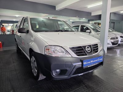 2019 Nissan NP200 2019 Nissan NP200 1.6 + Safety pack + canopy