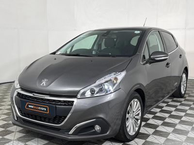 2021 Peugeot 208 1.2T Allure