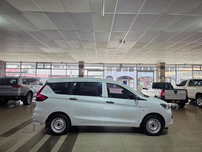 2024 Toyota Rumion 1.5 S