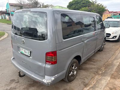 2010 Volkswagen Kombi DIESEL - 1.9 TDi - 8 SEATER