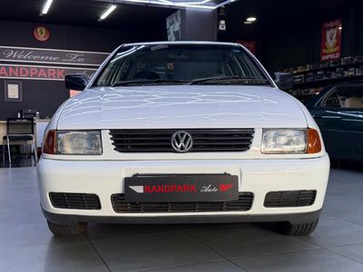 2000 Volkswagen Polo Classic 1.6