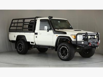 2015 Toyota Land Cruiser 79 4.5 D Single-Cab