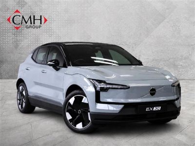 2026 Volvo EX30 Cross Country