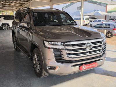 2023 Toyota Land Cruiser 300 V6 3.3 D ZX
