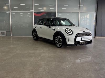 2023 MINI Hatch Cooper S Auto