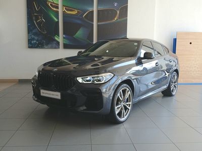 2022 BMW X6 M50d