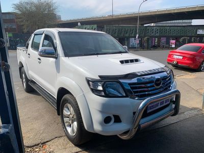 2015 Toyota Hilux 3.0 D-4D Legend 45 Raised Body Double-Cab