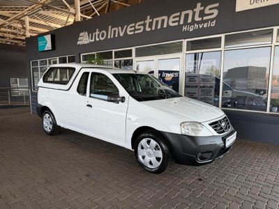 2022 Nissan NP200 1.6 A/C Safety Pack