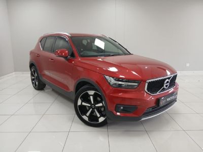 2020 Volvo XC40 D4 Momentum AWD