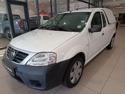 2023 Nissan NP200 1.6 A/C Safety Pack