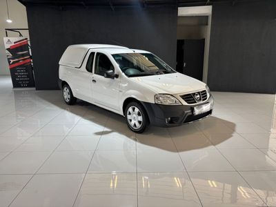 2023 Nissan NP200 1.6 A/C Safety Pack