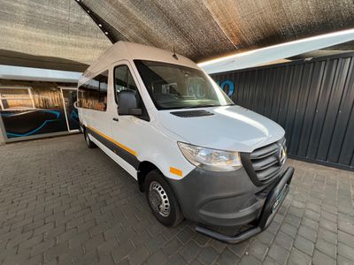 2022 Mercedes-Benz Sprinter 23-Seater