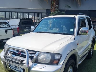 2002 Mitsubishi Pajero 3500i 3-dr Auto