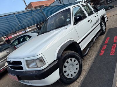 2000 Mazda B-Series B2200 LWB Double-Cab
