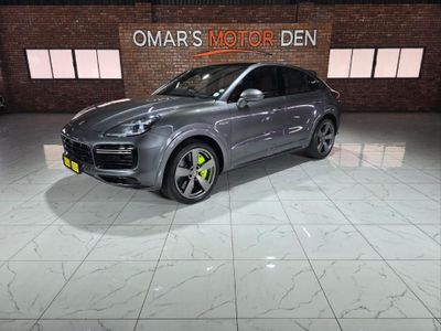 2019 Porsche Cayenne Coupe Turbo S E-Hybrid