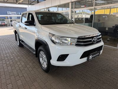 2017 Toyota Hilux 2.4 GD-6 Raised Body SRX Double-Cab