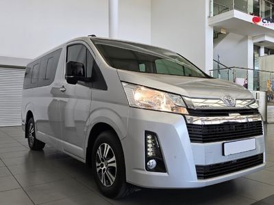 2025 Toyota Quantum 2.8 GL 11-seat