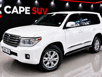 2015 Toyota Land Cruiser 200 VX 4.5 D-4D 6-SPEED AUTOMATIC 7-SEATER 4X4
