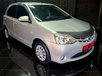 2015 Toyota Etios 1.5 XS 5-dr