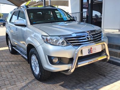 2013 Toyota Fortuner 4.0 V6 Raised Body Auto