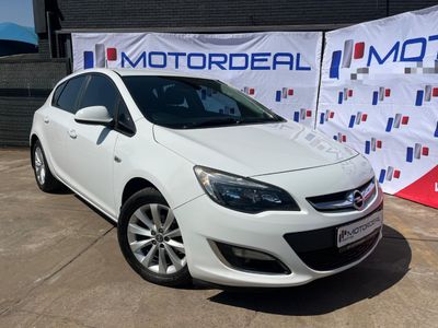 2014 Opel Astra 1.4T Enjoy 5-dr