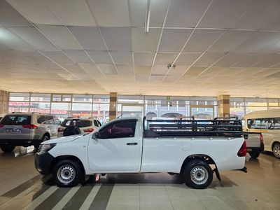 2020 Toyota Hilux 2,4 GD S AIRCON Single -Cab (Diesel, Manual)