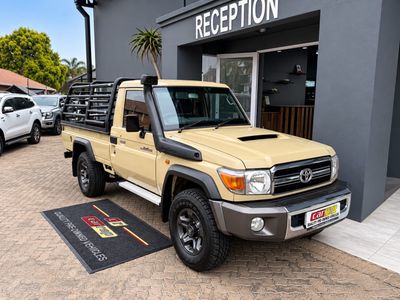 2020 Toyota Land Cruiser 79 4.5 4D LX V Single-Cab