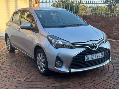 2015 Toyota Yaris 1.3 XS CVT 5Dr