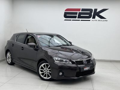 2011 Lexus CT 200h S 5-dr