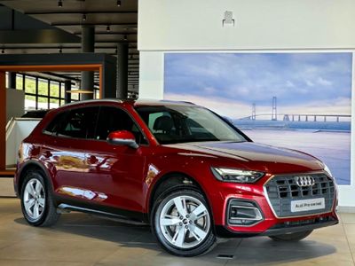 2021 Audi Q5 quattro Auto | 40 TDI