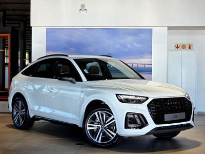 2026 Audi Q5 quattro Auto Black Edition | 40 TDI