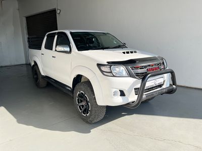2014 Toyota Hilux 3.0 D-4D Raider 4x4 Auto Double-Cab