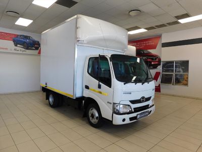 2026 Hino 200 310 (FH2) 4x2 F/C